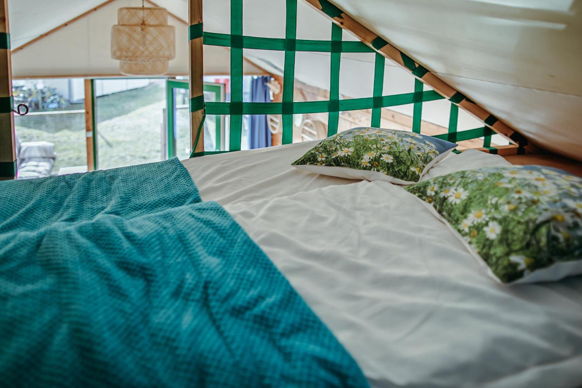 Herbals - Tree&Lake Houses With Bath, Sauna, Bikes, Motorboat ミエルノ 部屋 写真