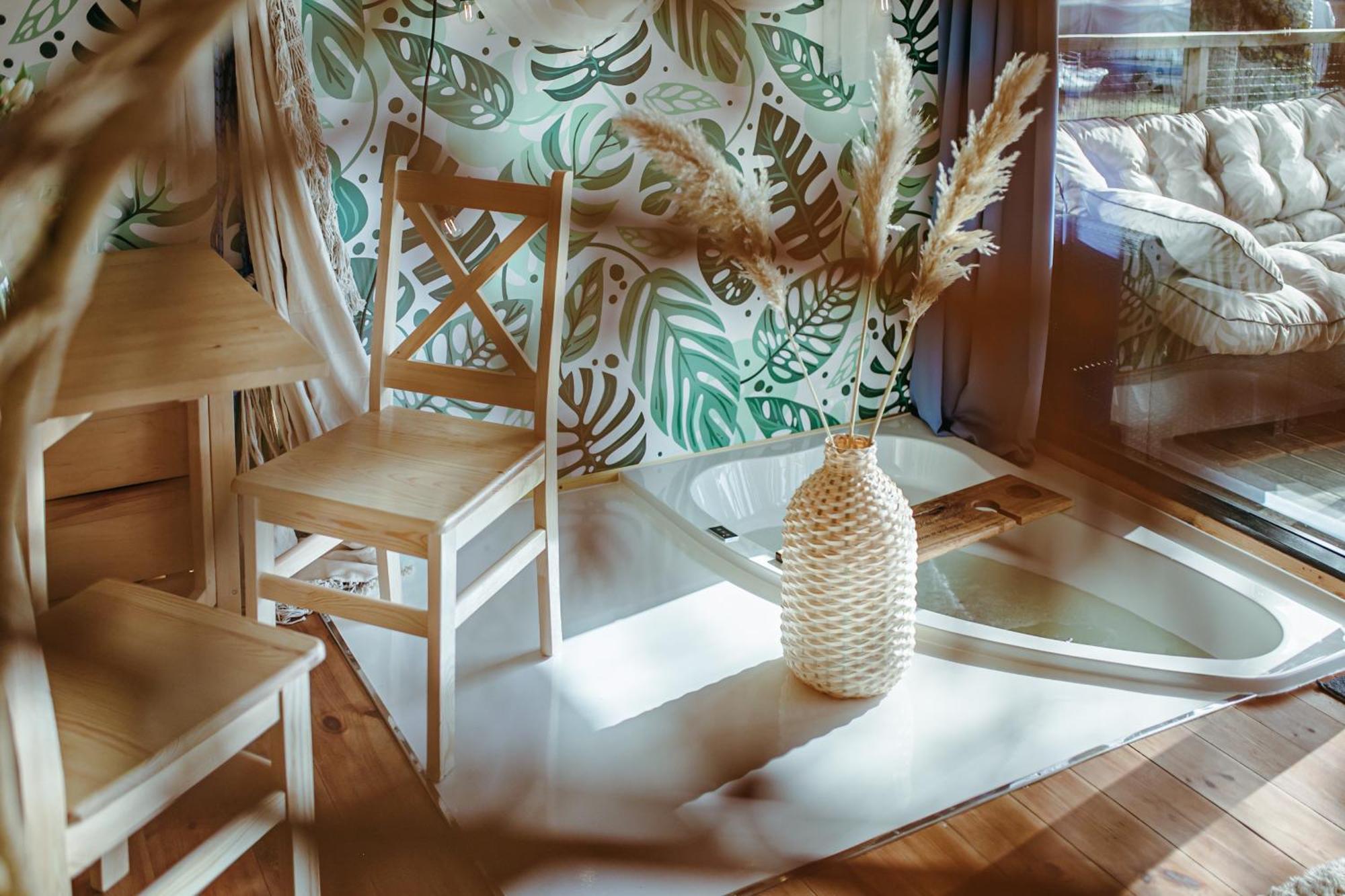 Herbals - Tree&Lake Houses With Bath, Sauna, Bikes, Motorboat ミエルノ 部屋 写真