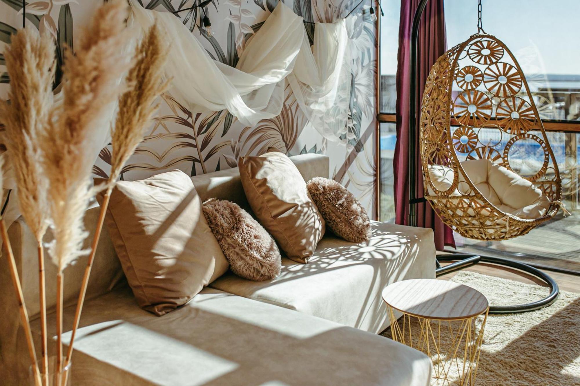 Herbals - Tree&Lake Houses With Bath, Sauna, Bikes, Motorboat ミエルノ 部屋 写真